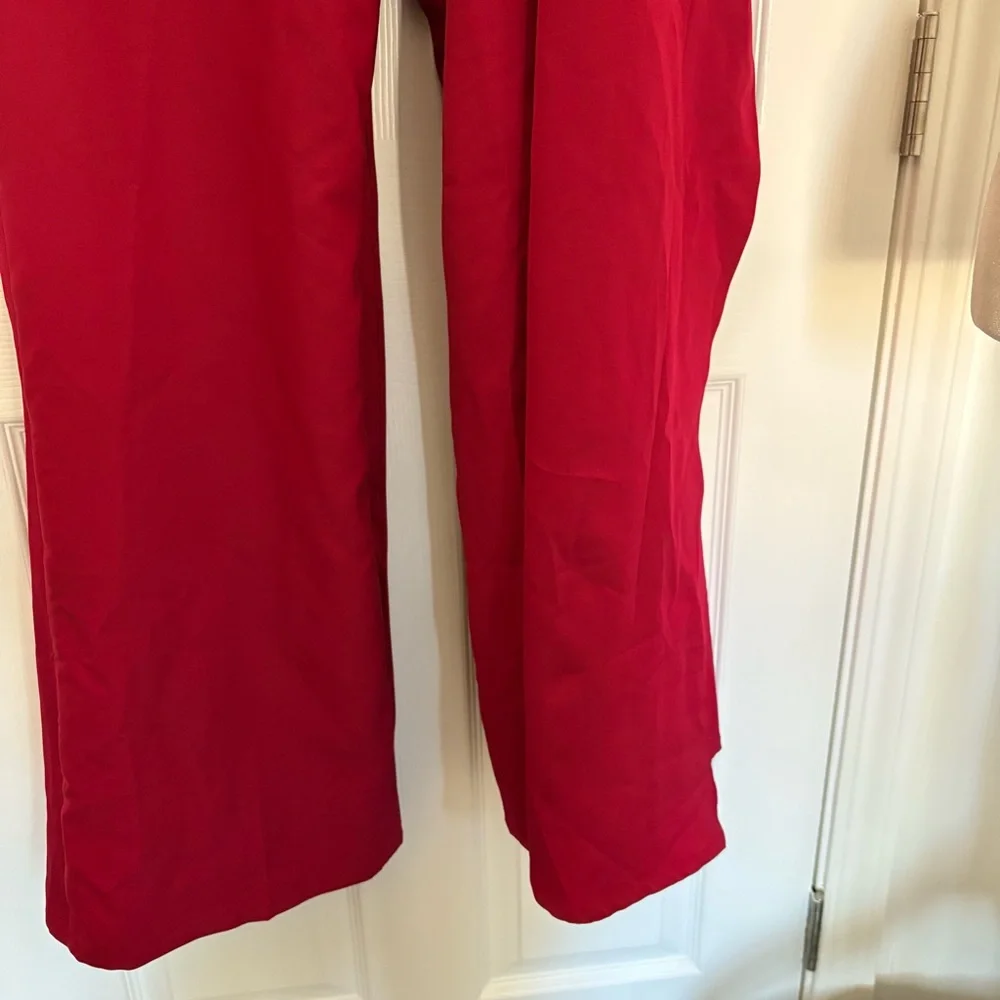 NWT Red One-Shoulder Jumpsuit with Extra Fabric Overlay on Legs size 6 - Picture 5 of 12